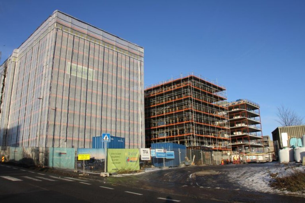 På Ensjø bygges det boligblokk på boligblokk. Kanskje kunne noen av disse tilbys folk med lite penger. Foto: Per Øivind Eriksen På Ensjø bygges det boligblokk på boligblokk. Kanskje kunne noen av disse tilbys folk med lite penger. Foto: Per Øivind Eriksen