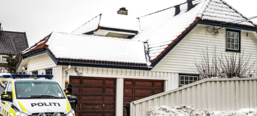Henlegger også filmingen av Tor Mikkel Waras hus på Oslos vestkant Henlegger også filmingen av Tor Mikkel Waras hus på Oslos vestkant