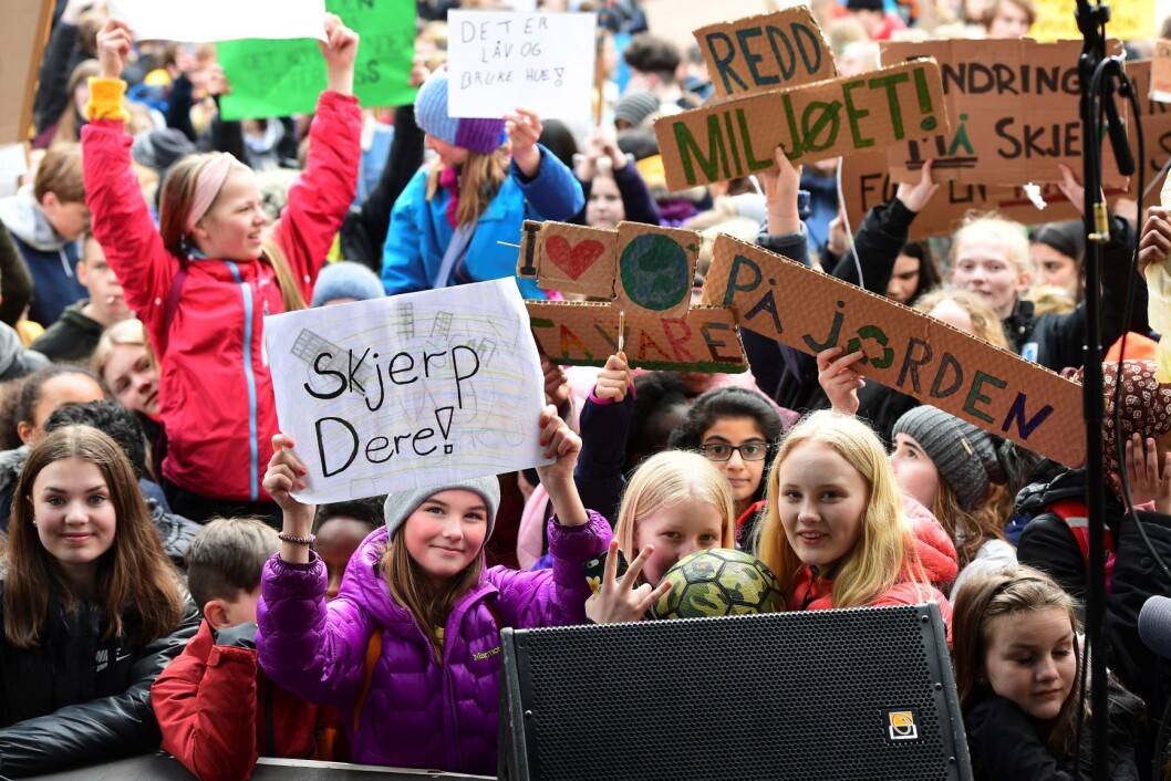 Skoleelever og studenter demonstrerte på Torgalmenningen i Bergen i forrige uke. Foto: Marit Hommedal / NTB scanpix Skoleelever og studenter demonstrerte på Torgalmenningen i Bergen i forrige uke. Foto: Marit Hommedal / NTB scanpix
