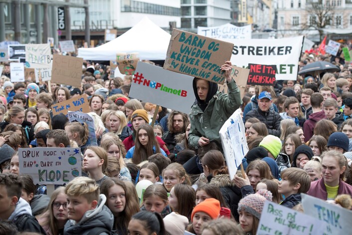 I morgen samler tusenvis av elever seg i klimakamp foran Stortinget. Foto: Marit Hommedal / NTB scanpix I morgen samler tusenvis av elever seg i klimakamp foran Stortinget. Foto: Marit Hommedal / NTB scanpix
