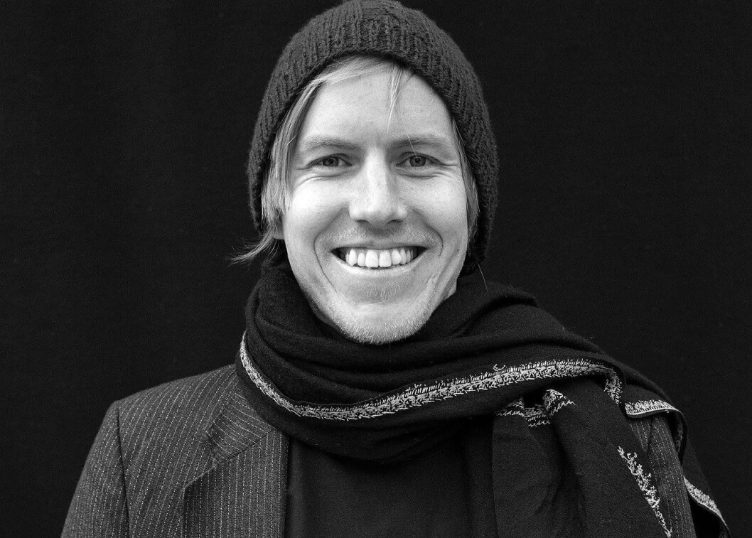Gjermund Granlund, gunnlegger av Arabiske filmdager, vil gi oss noe mer enn korte og dramatiske nyheter fra den arabisktalende delen av verden. Vi presenterer de gode fortellingene fortalt av vanlige folk, sier Granlund. Foto: Oda Berby Gjermund Granlund, gunnlegger av Arabiske filmdager, vil gi oss noe mer enn korte og dramatiske nyheter fra den arabisktalende delen av verden. Vi presenterer de gode fortellingene fortalt av vanlige folk, sier Granlund. Foto: Oda Berby