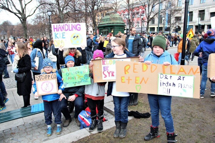 F.v: Gardar (6) Vemund (43) Signy (10) Ingvild (10 og Oskar (10) kom fra Bjølsen skole for å si sin mening. Foto: André Kjernsli F.v: Gardar (6) Vemund (43) Signy (10) Ingvild (10 og Oskar (10) kom fra Bjølsen skole for å si sin mening. Foto: André Kjernsli