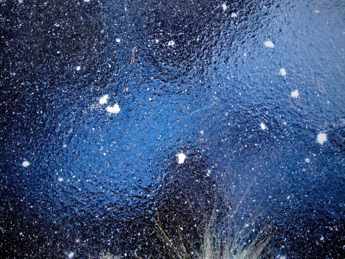 Isen er et helt univers i seg selv. Foto: Katja Johanne Pihl Isen er et helt univers i seg selv. Foto: Katja Johanne Pihl