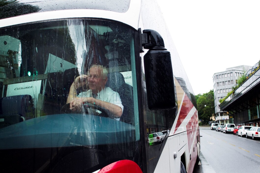 En bussjåfør på en turistbuss i Oslo, som heretter må bevege seg utenfor sentrum. Foto: Berit Roald / NTB scanpix En bussjåfør på en turistbuss i Oslo, som heretter må bevege seg utenfor sentrum. Foto: Berit Roald / NTB scanpix