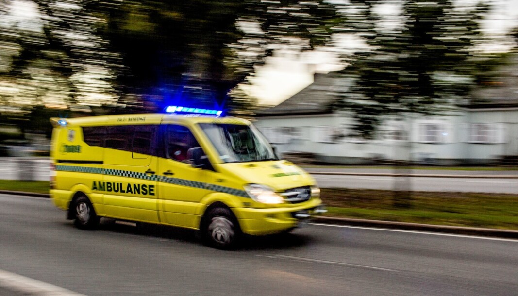 En taxisjåfør fant sparkesyklisten og meldte fra til politiet. En taxisjåfør fant sparkesyklisten og meldte fra til politiet.