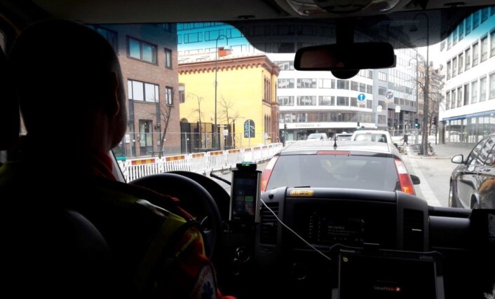 Når det er kork, kommer ikke bilene seg unna når ambulansen kommer. Foto: Anders Høilund Når det er kork, kommer ikke bilene seg unna når ambulansen kommer. Foto: Anders Høilund