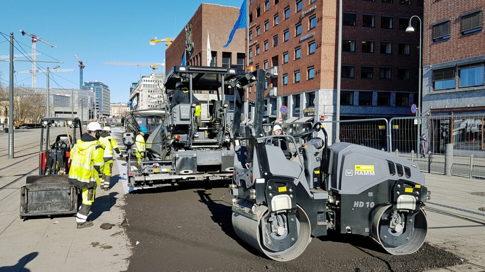 Selveste Rådhusplassen får nå sykkelvei. Et klart tegn på at hele Oslo nå får sykkeltraseer. Foto: Statens vegvesen