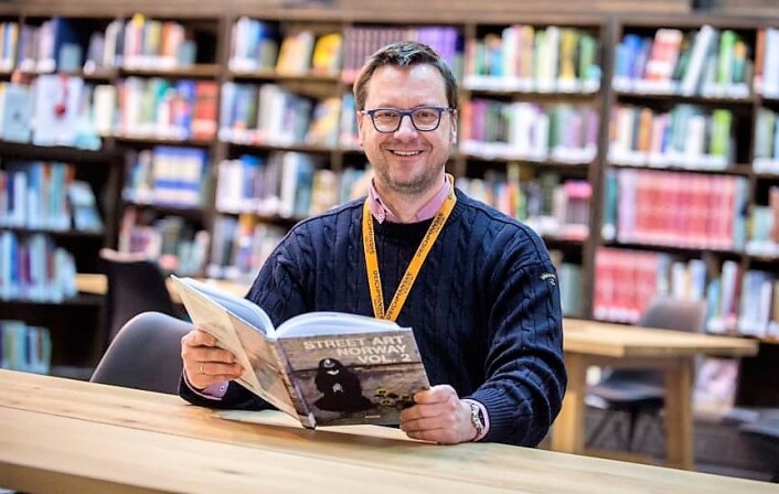 Biblioteksjef Knut Skansen beklager at biblioteket ennå ikke låner ut lydbøker på norsk via telefon. Foto: Christian Clausen, Deichman Biblioteksjef Knut Skansen beklager at biblioteket ennå ikke låner ut lydbøker på norsk via telefon. Foto: Christian Clausen, Deichman