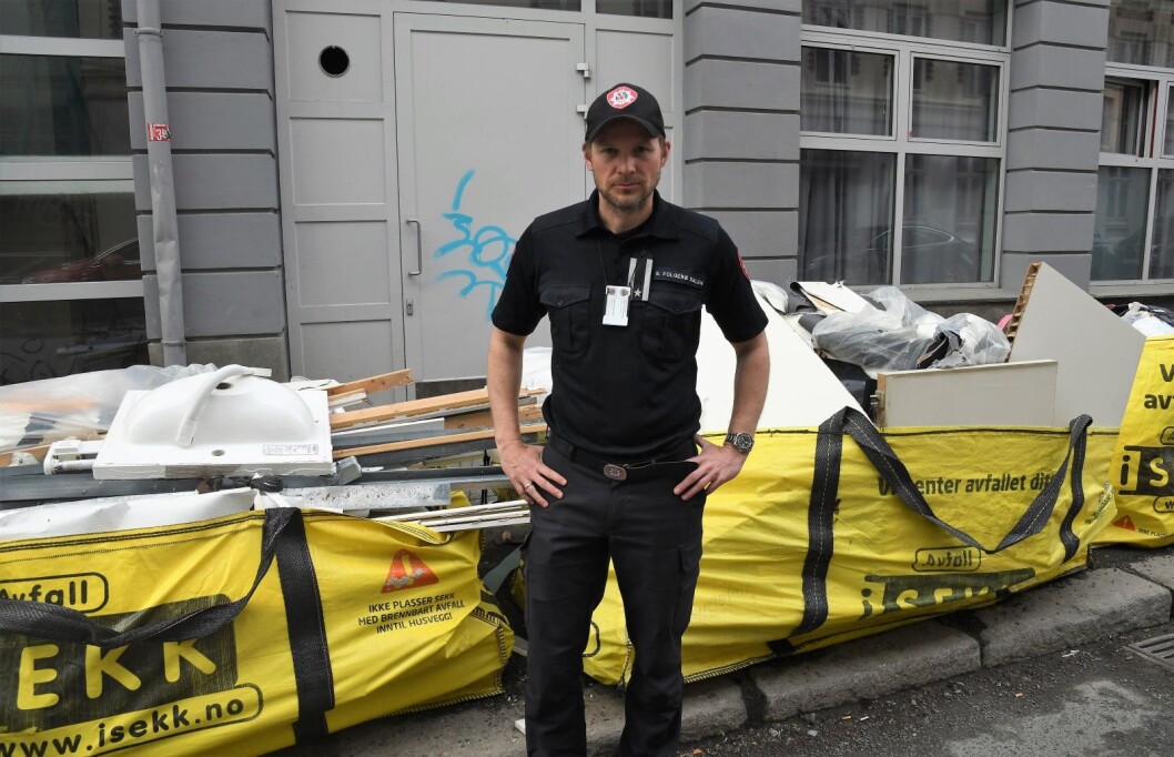 � Det finnes andre løsninger enn å ringe 110 når vannet slår inn i kjelleren din, sier fungerende informasjonssjef i Oslo brann- og redningsetat Sigurd Folgerø Dalen. Foto: Christian Boger � Det finnes andre løsninger enn å ringe 110 når vannet slår inn i kjelleren din, sier fungerende informasjonssjef i Oslo brann- og redningsetat Sigurd Folgerø Dalen. Foto: Christian Boger