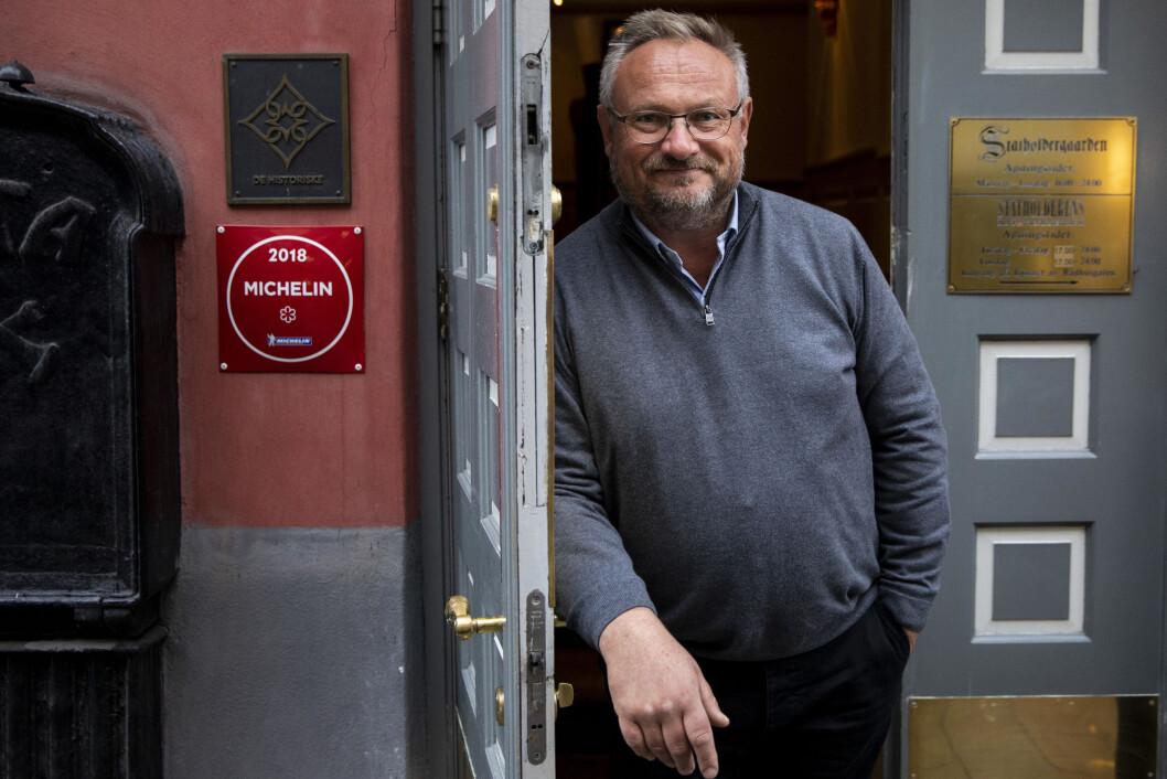 Bent Stiansen fotografert på hans restaurant Statholdergaarden i Rådhusgata 11 i sentrum i oktober 2018. Foto: Tore Meek / NTB scanpix Bent Stiansen fotografert på hans restaurant Statholdergaarden i Rådhusgata 11 i sentrum i oktober 2018. Foto: Tore Meek / NTB scanpix