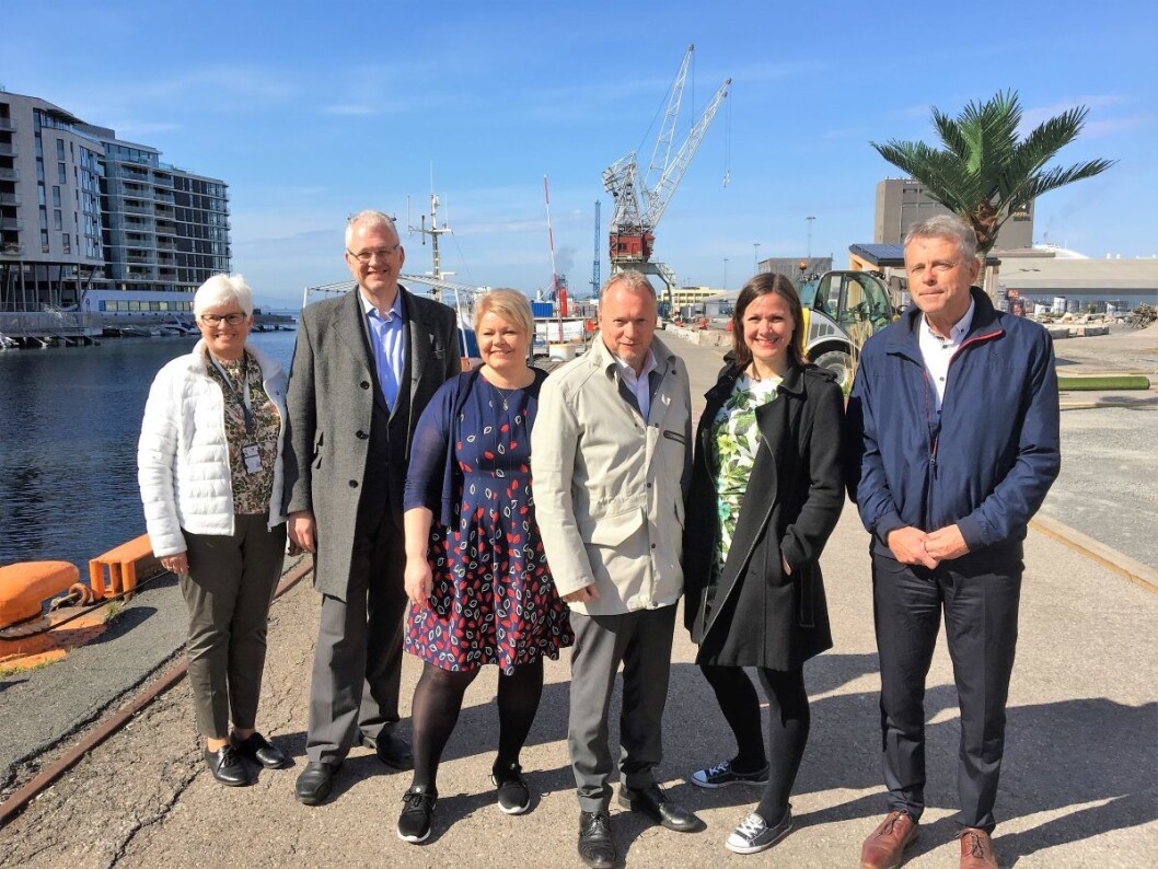 Det var en topptung forsamling som ledet pressekonferansen der de fortalte om gjennombruddet i samtalene om Filipstad.. Foto: Vegard Velle Det var en topptung forsamling som ledet pressekonferansen der de fortalte om gjennombruddet i samtalene om Filipstad.. Foto: Vegard Velle