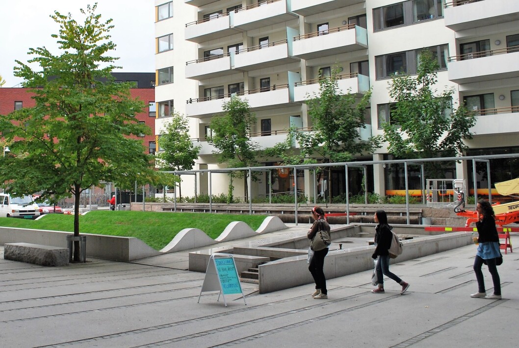I første kvartal i år kjøpte 9.212 personer i alderen 20 til 39 år sin første bolig. Antallet førstegangskjøpere har økt. Her fra Hospitalplassen i Pilestredet park. Foto: Helge Høifødt / Wikipedia I første kvartal i år kjøpte 9.212 personer i alderen 20 til 39 år sin første bolig. Antallet førstegangskjøpere har økt. Her fra Hospitalplassen i Pilestredet park. Foto: Helge Høifødt / Wikipedia