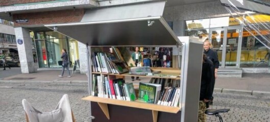 Deichman slår leir på Stortorget. Åpner utendørsbibliotek som flyttes rundt i byen i sommer