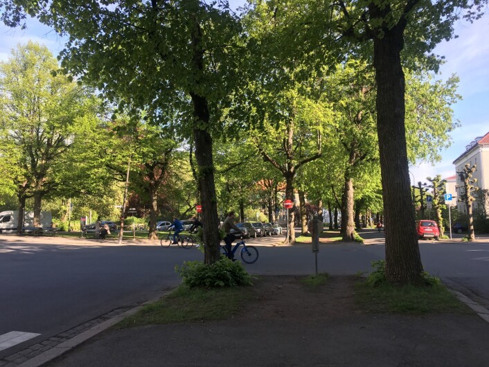 Godt mulig begynner arbeidene med sykkelvei i sommer. Da vil det bli tryggere for syklister, mener byråd Arild Hermstad. Foto: Ingalill Sandal Godt mulig begynner arbeidene med sykkelvei i sommer. Da vil det bli tryggere for syklister, mener byråd Arild Hermstad. Foto: Ingalill Sandal