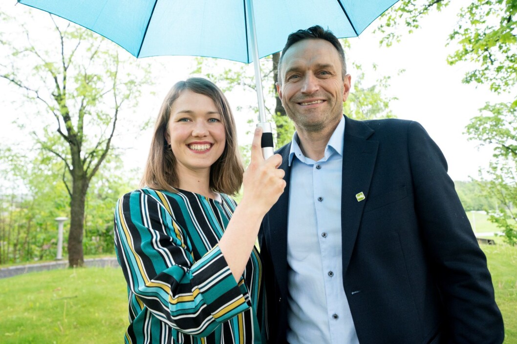 Nasjonale talspersoner Une Bastholm og Arild Hermstad under Miljøpartiet De Grønne sitt landsmøte på Fornebu fredag. Foto: Fredrik Hagen / NTB scanpix Nasjonale talspersoner Une Bastholm og Arild Hermstad under Miljøpartiet De Grønne sitt landsmøte på Fornebu fredag. Foto: Fredrik Hagen / NTB scanpix