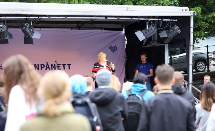 Statsminister Erna Solberg sparket i gang #ruskenpånett. Foto: André Kjernsli Statsminister Erna Solberg sparket i gang #ruskenpånett. Foto: André Kjernsli