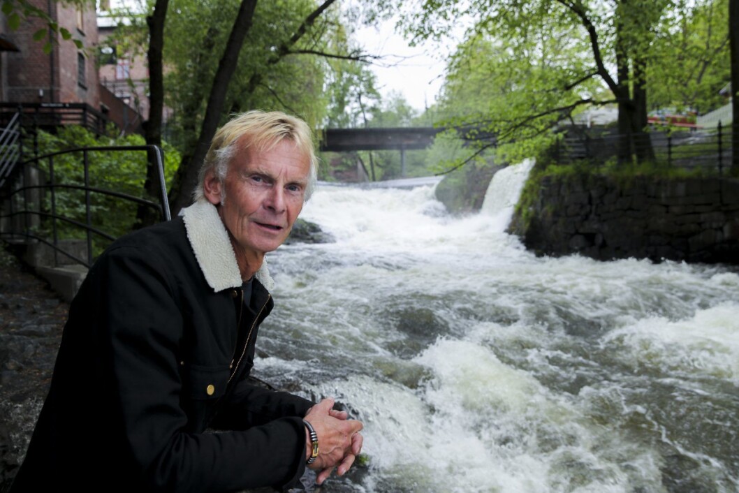 Trond Ingebretsen med Akerselva i bakgrunnen. � Sangen "Skinnende elva" på den nye plata er en positiv hilsen og hyllest til hva Oslo har blitt, sier låtskriveren og frontfiguren i Bjølsen Valsemølle. Foto: Vidar Ruud / NTB scanpix Trond Ingebretsen med Akerselva i bakgrunnen. � Sangen "Skinnende elva" på den nye plata er en positiv hilsen og hyllest til hva Oslo har blitt, sier låtskriveren og frontfiguren i Bjølsen Valsemølle. Foto: Vidar Ruud / NTB scanpix