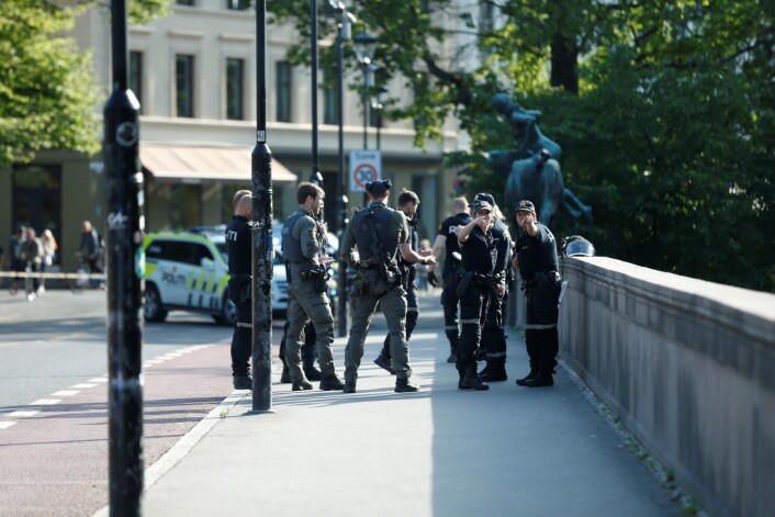 En person er pågrepet etter en knivstikking på Schous plass i Oslo. Foto: Stian Lysberg Solum / NTB scanpix En person er pågrepet etter en knivstikking på Schous plass i Oslo. Foto: Stian Lysberg Solum / NTB scanpix