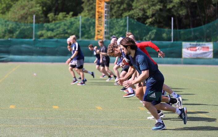 Mats Zuccarello trente med VIF hockey i dag, men det tar nok noen år før vi forhåpentligvis ser Zucca spille hjemmekamper på nye Jordal Amfi. Foto: André Kjernsli Mats Zuccarello trente med VIF hockey i dag, men det tar nok noen år før vi forhåpentligvis ser Zucca spille hjemmekamper på nye Jordal Amfi. Foto: André Kjernsli