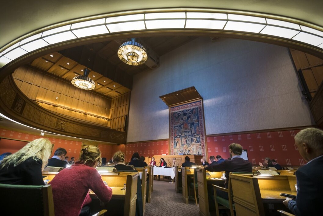 På Facebook-gruppen «Ja til bilen» fikk saken det til å hagle med aggressive og truende kommentarer mot de folkevalgte i hovedstaden. Foto: Heiko Junge / NTB Scanpix På Facebook-gruppen «Ja til bilen» fikk saken det til å hagle med aggressive og truende kommentarer mot de folkevalgte i hovedstaden. Foto: Heiko Junge / NTB Scanpix