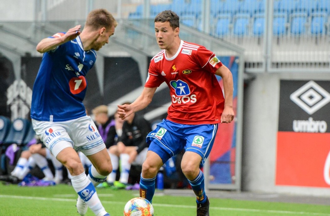 Johannes Nuñez tok sjansen og kjørte på offensivt mot Ranheim. Det lyktes bare nesten. Foto: Anders Vindegg Johannes Nuñez tok sjansen og kjørte på offensivt mot Ranheim. Det lyktes bare nesten. Foto: Anders Vindegg