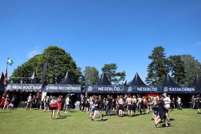 Mange platesjapper flytter butikkene sine til Tons of Rock under festivaldagene. Foto: André Kjernsli Mange platesjapper flytter butikkene sine til Tons of Rock under festivaldagene. Foto: André Kjernsli