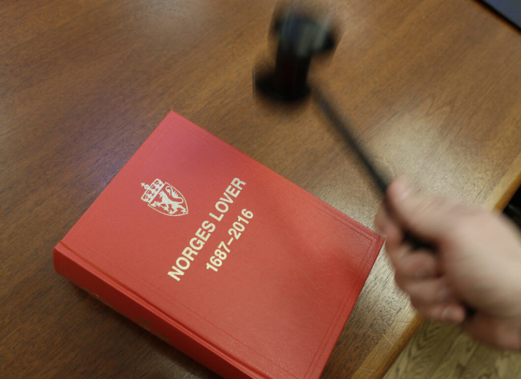 � Dette er en svært alvorlig tiltale, og vi mener det er en risiko for at han vil begå nye, alvorlige handlinger, sier statsadvokat Jens Andenæs. Foto: Berit Roald / NTB scanpix � Dette er en svært alvorlig tiltale, og vi mener det er en risiko for at han vil begå nye, alvorlige handlinger, sier statsadvokat Jens Andenæs. Foto: Berit Roald / NTB scanpix