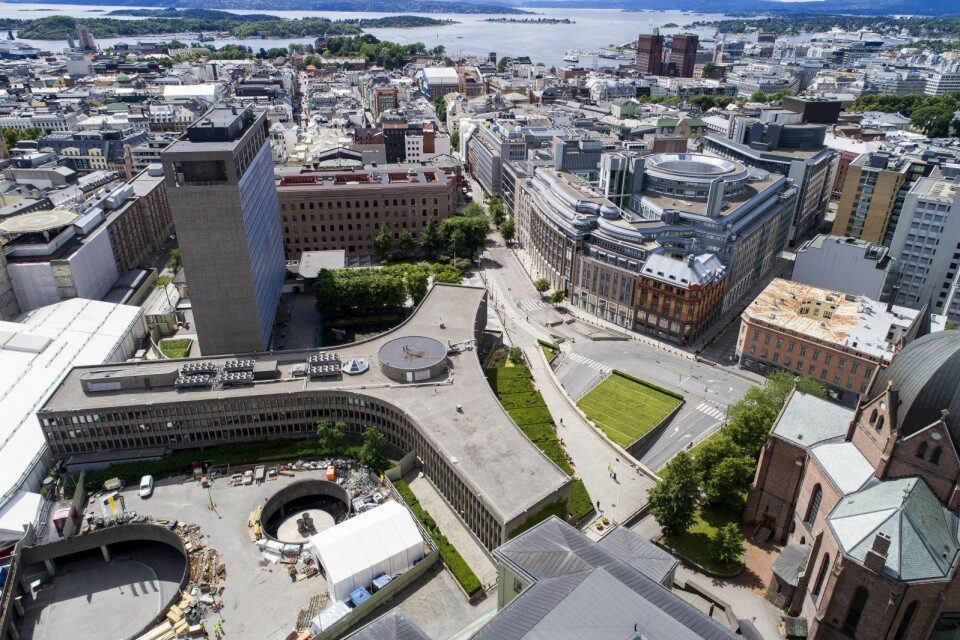 Dronebilde av Regjeringskvartalet med Y-blokka, Høyblokka, R5 og G-blokka i 2017. Foto: Tore Meek / NTB scanpix