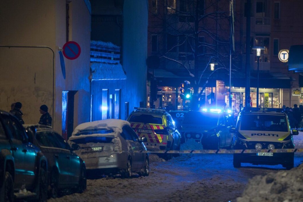 Politiet på åstedet for drapsforsøket i Motzfeldts Gate i Oslo 5. februar. Foto: Heiko Junge / NTB scanpix Politiet på åstedet for drapsforsøket i Motzfeldts Gate i Oslo 5. februar. Foto: Heiko Junge / NTB scanpix