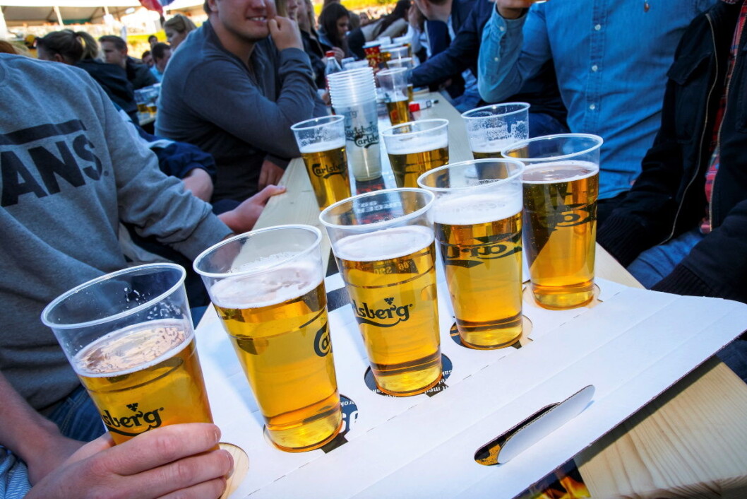 Øyafestivalen kutter bruk av engangsglass i plast. I stedet vil de bruke glass i hardplast som kan gjenbrukes opptil 100 ganger. Illustrasjonsfoto: Heiko Junge / NTB scanpix Øyafestivalen kutter bruk av engangsglass i plast. I stedet vil de bruke glass i hardplast som kan gjenbrukes opptil 100 ganger. Illustrasjonsfoto: Heiko Junge / NTB scanpix