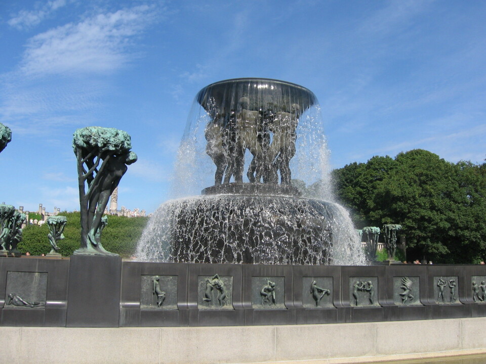 Gustav Vigelands fontene står uten vann mellom 5. august til 8. september grunnet konservering. Foto: Arnonb16 / Wikimedia Commons