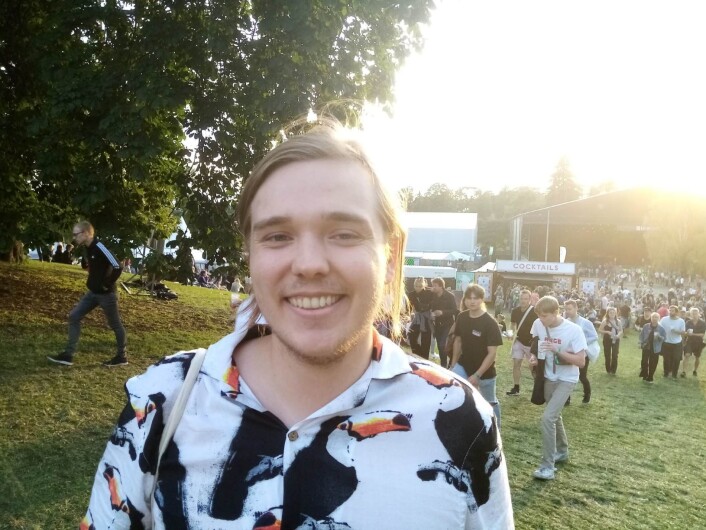 Einar: – Jeg føler egentlig at det ikke er rett arena å sjekke på. Jeg møtte dama mi på studiet. Foto: Johannes Hellstrand Frøshaug Einar: – Jeg føler egentlig at det ikke er rett arena å sjekke på. Jeg møtte dama mi på studiet. Foto: Johannes Hellstrand Frøshaug