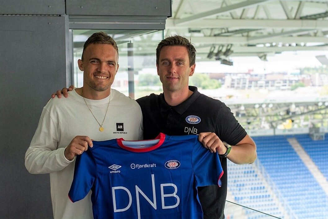 Danske Pierre Kanstrup og sportslig leder i Vålerenga, Jørgen Ingebrigtsen. Foto: Vålerenga Fotball Elite. Danske Pierre Kanstrup og sportslig leder i Vålerenga, Jørgen Ingebrigtsen. Foto: Vålerenga Fotball Elite.