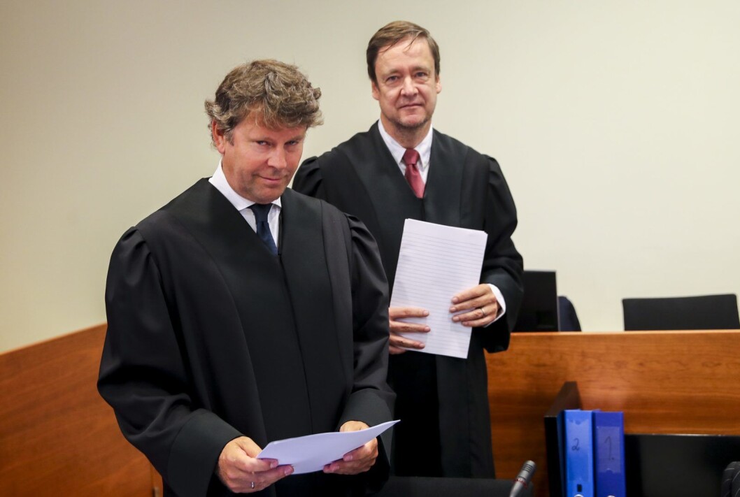 Forsvarere til Vt-gruppen og Jonny Enger er fra v. advokat Thomas Skjelbred og advokat John Christian Elden. Foto: Vidar Ruud / NTB scanpix Forsvarere til Vt-gruppen og Jonny Enger er fra v. advokat Thomas Skjelbred og advokat John Christian Elden. Foto: Vidar Ruud / NTB scanpix