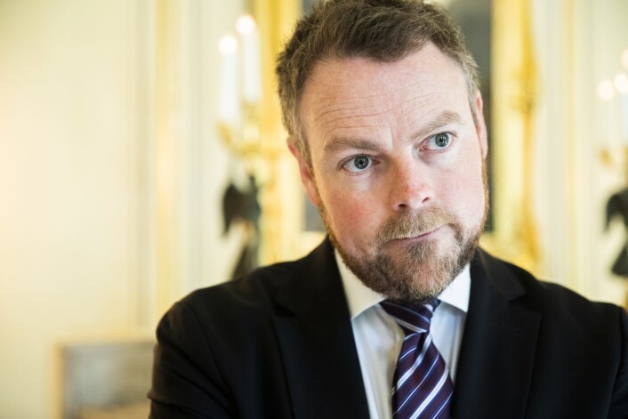 — Dobbeltmoralsk, tordner Rødt etter at kunnskapsminister Torbjørn Røe Isaksen (H) og Norge har inngått handelsavatle med Brasil. Men Røe Isaksen forsvarer avtalen. Foto: Berit Roald / NTB scanpix — Dobbeltmoralsk, tordner Rødt etter at kunnskapsminister Torbjørn Røe Isaksen (H) og Norge har inngått handelsavatle med Brasil. Men Røe Isaksen forsvarer avtalen. Foto: Berit Roald / NTB scanpix