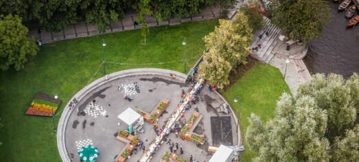 Langbord-rekord i Vaterlandsparken da over 200 mennesker kom på høsttakkefest