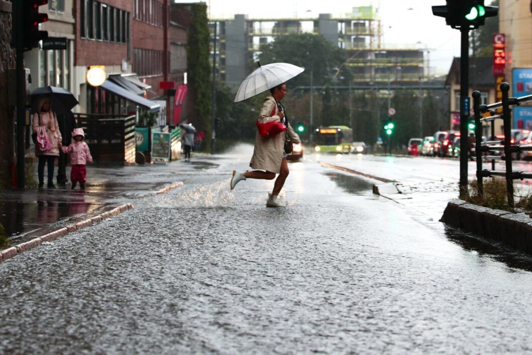 Allerede iløpet av første uke i september er nedbørsmengden i Oslo oppe i 94,1 millimeter, og har passert septembernormalen som er på 90 millimeter. Foto: Håkon Mosvold Larsen / NTB scanpix Allerede iløpet av første uke i september er nedbørsmengden i Oslo oppe i 94,1 millimeter, og har passert septembernormalen som er på 90 millimeter. Foto: Håkon Mosvold Larsen / NTB scanpix
