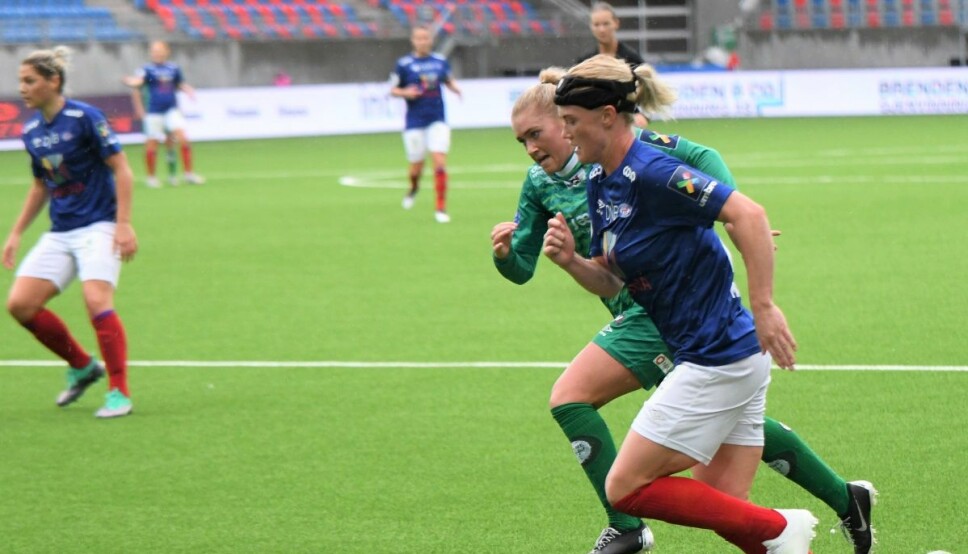 Danske Rikke Marie Madsen signerte onsdag en kontraktsforlengelse som binder henne til Vålerenga ut 2021-sesongen.