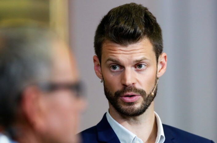 Bjørnar Moxnes under partilederdebatten natt til i dag. Rødt-lederen avviser kategorisk en hver invitt til å sitte i byråd med Ap, SV og MDG i Oslo. Foto: Terje Bendiksby / NTB scanpix Bjørnar Moxnes under partilederdebatten natt til i dag. Rødt-lederen avviser kategorisk en hver invitt til å sitte i byråd med Ap, SV og MDG i Oslo. Foto: Terje Bendiksby / NTB scanpix