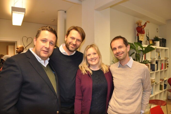 De fire som utgjorde et borgerlig byrådsalternativ før valget: Espen Andreas Hasle (KrF), Eirik Lae Solberg (H), Aina Stenersen (Frp) og Hallstein Bjercke (V) før valget. Men nå ser både KrF og Venstre til MDG. Foto: Arnsten Linstad De fire som utgjorde et borgerlig byrådsalternativ før valget: Espen Andreas Hasle (KrF), Eirik Lae Solberg (H), Aina Stenersen (Frp) og Hallstein Bjercke (V) før valget. Men nå ser både KrF og Venstre til MDG. Foto: Arnsten Linstad