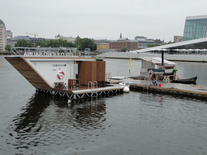 Den flytende saunaen i Bjørvika, alias Sørengas Badstue- og Helårsbadeanstalt. Foto: Erik Conrad Ødemark Den flytende saunaen i Bjørvika, alias Sørengas Badstue- og Helårsbadeanstalt. Foto: Erik Conrad Ødemark