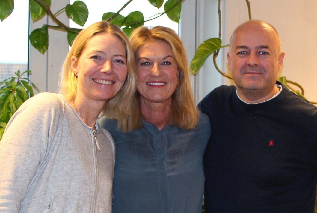 Fra venstre: Trine Dalen Mossin og Mette Smedstad fra Selvhjelp Norge, og Odd- Arne Eriksen fra Link Oslo. Foto: Selvhjelp Norge. Fra venstre: Trine Dalen Mossin og Mette Smedstad fra Selvhjelp Norge, og Odd- Arne Eriksen fra Link Oslo. Foto: Selvhjelp Norge.