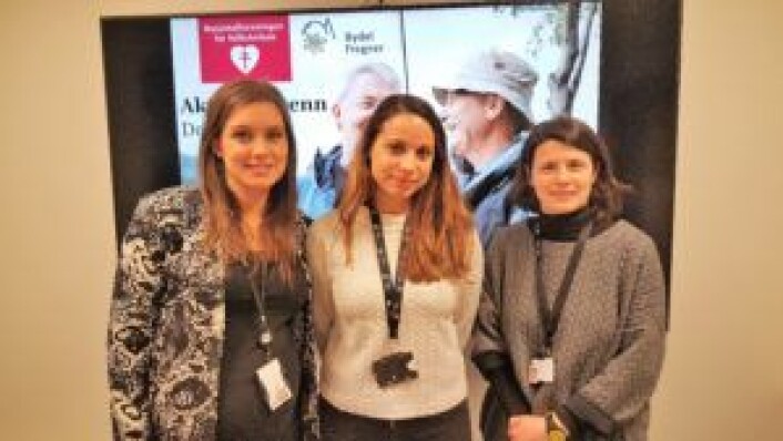 Bydel Frogners frivillighetskoordinator Elize Liljenkvist (t.v.), hukommelsesteamets Stine Grøndahl, og seniorveileder Mariyana Neloska på kurset på onsdag. Bydel Frogners frivillighetskoordinator Elize Liljenkvist (t.v.), hukommelsesteamets Stine Grøndahl, og seniorveileder Mariyana Neloska på kurset på onsdag.