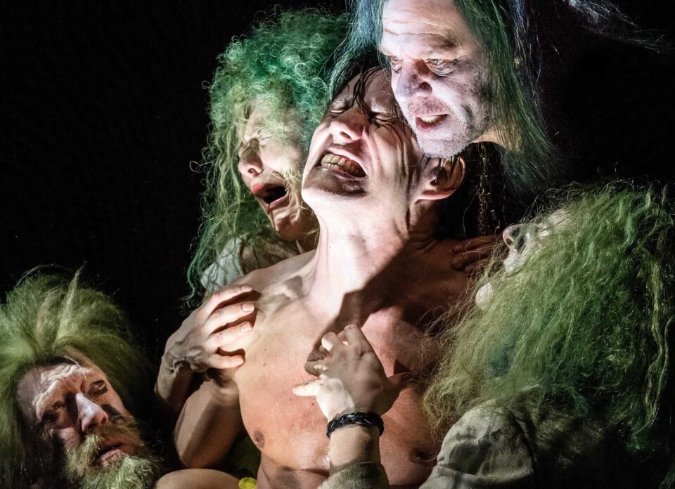 Peer Gynt av Henrik Ibsen. Fra svenske Dramaten. Foto: Sören Vilks
