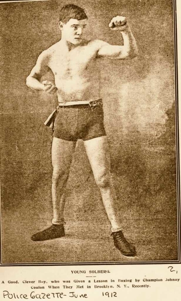 Her kan vi lese om Solberg, "en flink og smart gutt", som "ble servert en lekse i boksing" av Coulon. Foto: Police Gazette, juni 1912 Her kan vi lese om Solberg, "en flink og smart gutt", som "ble servert en lekse i boksing" av Coulon. Foto: Police Gazette, juni 1912