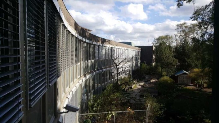 Arkitektkontoret til Frithjof Stoud Platou bygget også KS-huset i Vika og Drammensveien 60 er inspirert av KS-huset. Her fra Drammensveien 60. Arkitektkontoret til Frithjof Stoud Platou bygget også KS-huset i Vika og Drammensveien 60 er inspirert av KS-huset. Her fra Drammensveien 60.