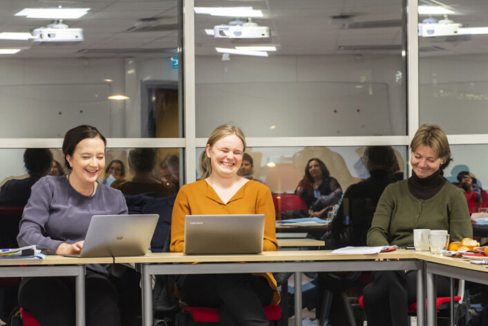 Selv lange budsjettmøter kan by på muntre øyeblikk! Foto: Morten Lauveng Jørgensen Selv lange budsjettmøter kan by på muntre øyeblikk! Foto: Morten Lauveng Jørgensen