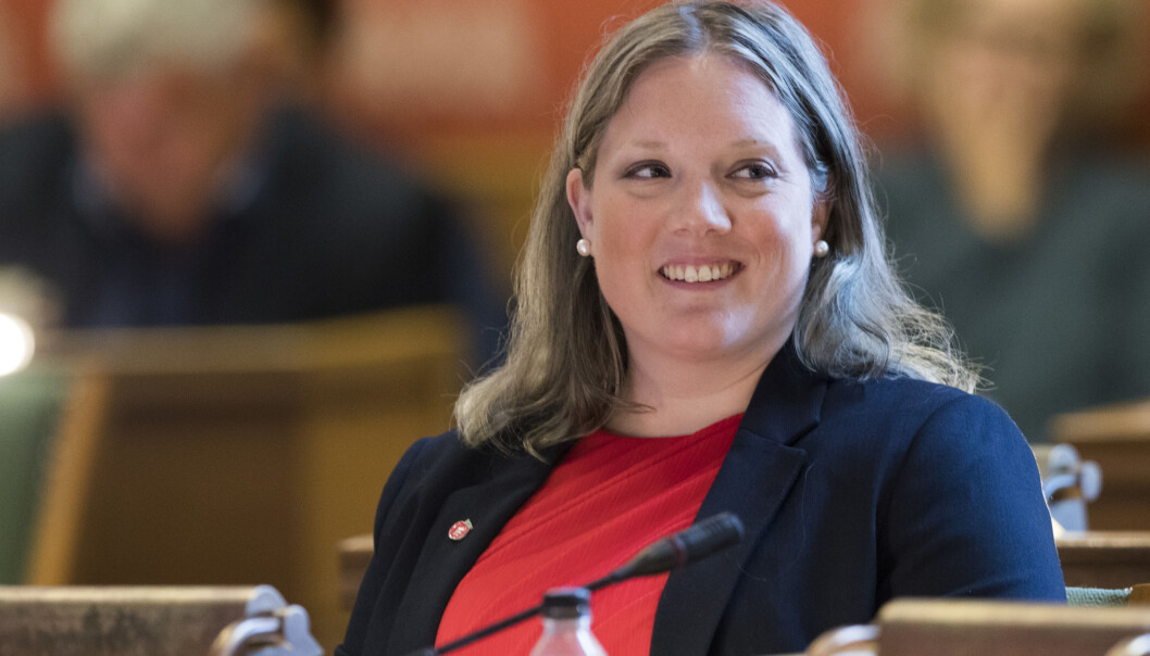 Aina Stenersen i Oslo Frp står sammen med Rødt, FNB, Sp og Helsepartiet bak et forslag i Oslo bystyre om eldre under koronautbruddet. Aina Stenersen i Oslo Frp står sammen med Rødt, FNB, Sp og Helsepartiet bak et forslag i Oslo bystyre om eldre under koronautbruddet.