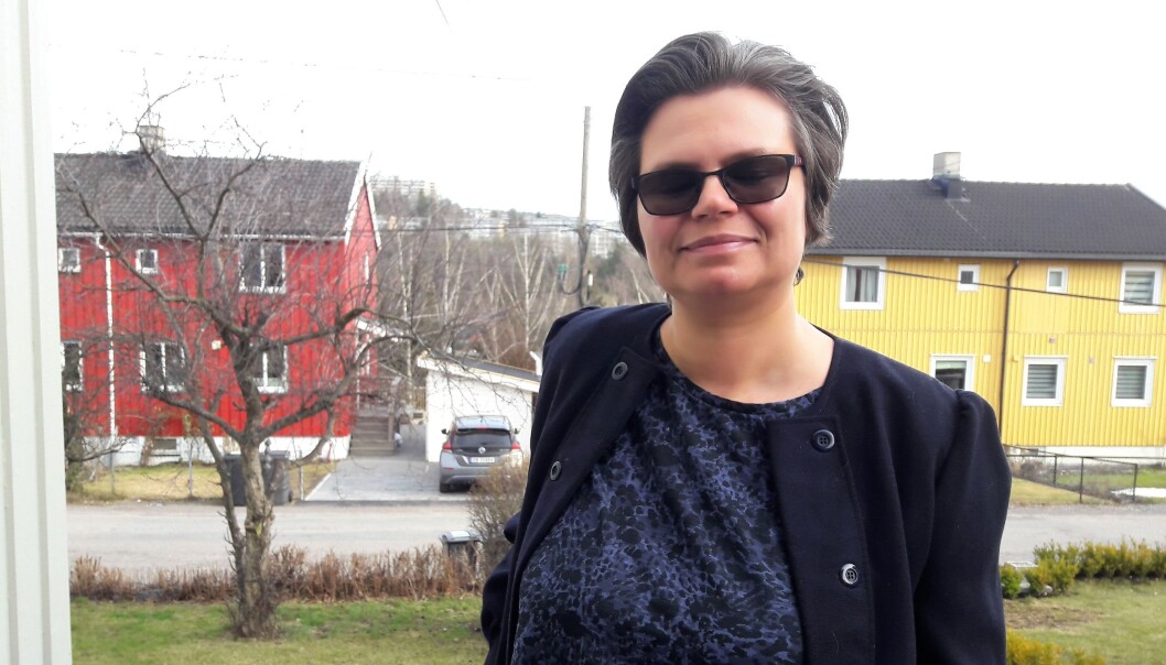 Camilla Holden Grue og familien må til blokkene på Tveita, langt der i bakgrunnen på bildet, for å hente drikkevannet Camilla Holden Grue og familien må til blokkene på Tveita, langt der i bakgrunnen på bildet, for å hente drikkevannet