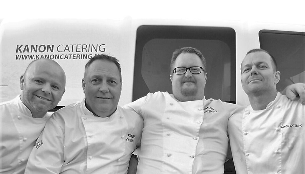Erling Sundal, Stein Sneve Olsen, Kristian Grøen og Ole Vesteng er kokkene hos Kanon Catering som lager maten , Erling Sundal, Stein Sneve Olsen, Kristian Grøen og Ole Vesteng er kokkene hos Kanon Catering som lager maten ,